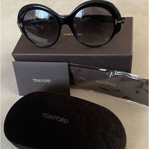 Tom Ford sunglasse😎